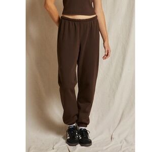 Perfect White Tee Stevie Jogger